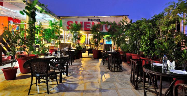 Hotel Shelton Ню Делхи Екстериор снимка